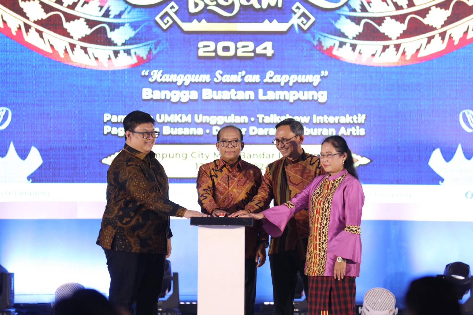 Lampung Begawi 2024 Dorong Masyarakat Bangga Produk Buatan UMKM (sumber: Humas BI Provinsi Lampung)