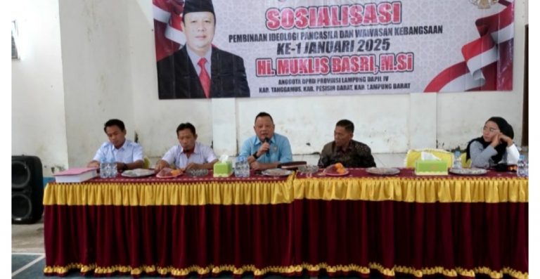 Mukhlis Basri Sosialisasi PIPWK di Tanggamus