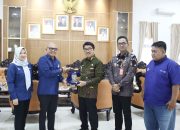 Kepala TVRI Lampung Sambangi Bupati Hamartoni, Bahas Kerja Sama Penyiaran 2026