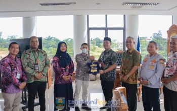 Bupati Dedi Irawan Minta PT. PLN UID Lampung Optimalkan Suplai Daya Ke Pesibar