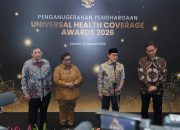 Dukung Program JKN, Ratusan Kepala Daerah Terima Penghargaan di UHC Awards 2026