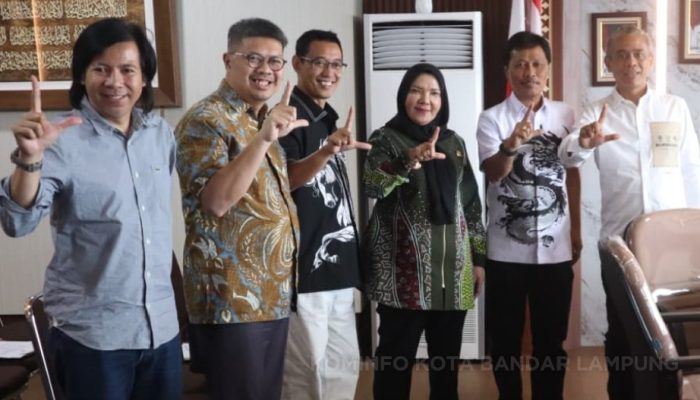 Eva Dwiana Terima Kunjungan Kerja Wali Kota Cirebon