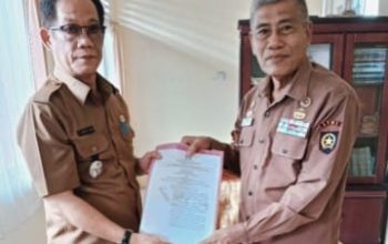 Slamet Riadi bersama Ketua LVRI Berkomitmen Teruskan Perjuangan Anak Bangsa Melalui PPM Bersatu