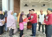 Ketum Willys Lampung Community Pimpin Langsung Pembagian Baksos di Beberapa Titik