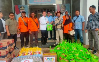 Wong Coco Bagikan 1.500 Bingkisan Lebaran dan Salurkan Bantuan untuk Korban Banjir di Lampung‎‎