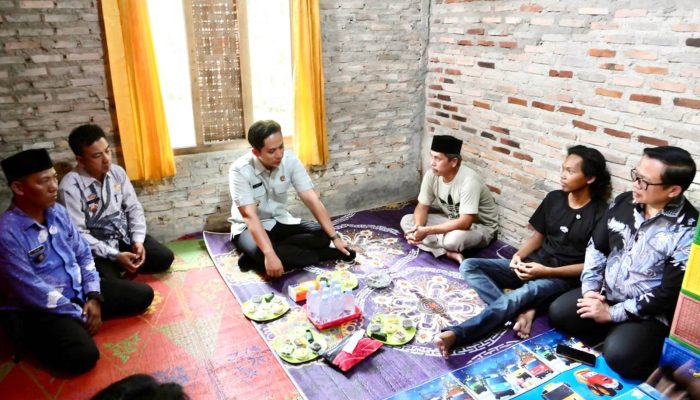 Bupati Egi Jenguk Aji, Korban Calo Kerja Kapal Ikan di Merauke