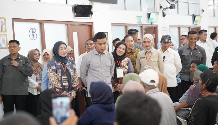 Wapres Gibran Tinjau Pelayanan IGD RSUD dr A. Dadi Tjokrodipo Bandar Lampung