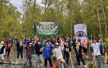 PKC PMII Lampung dan Cabang Se-Lampung Tanam 5.000 Bibit Mangrove