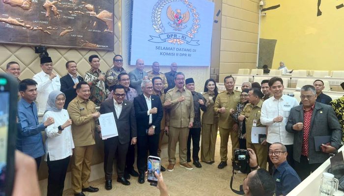 Bupati Radityo Egi Perjuangkan Nasib Honorer, PPPK dan Relaksasi Belanja Pegawai di DPR RI