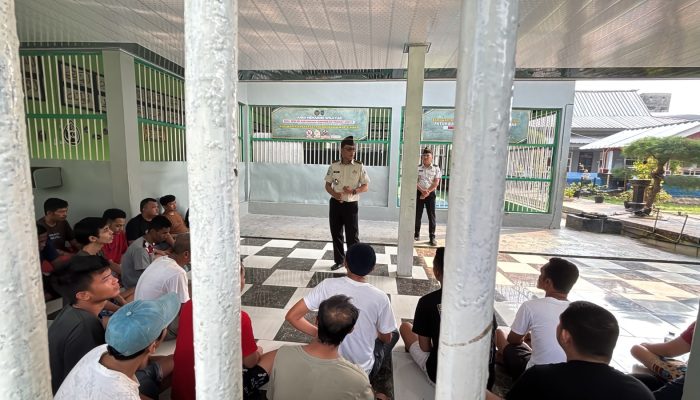Sinergi Pengamanan dan Pembinaan, Barisan Eselon III Berikan Pengarahan Langsung Kepada Warga Binaan