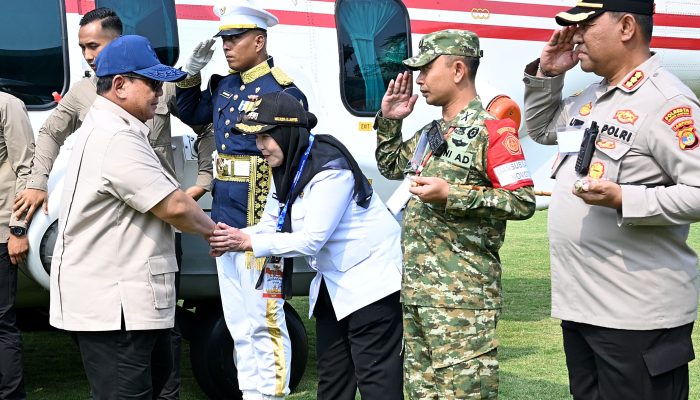 Walikota Bandar Lampung Sambut Kedatangan Presiden Prabowo