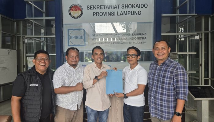 Dua Bakal Calon Ketua Apindo Lampung Ambil Berkas