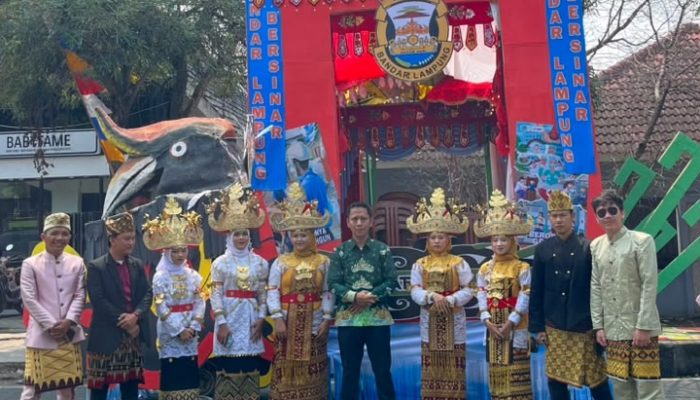 Festival Kendaraan Hias dan Pawai Budaya Semarakkan HUT Ke-344 Kota Bandar Lampung