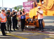 Tingkatkan Layanan Bongkar Muat Petikemas, Pelindo Regional 2 Panjang Resmikan QCC 004