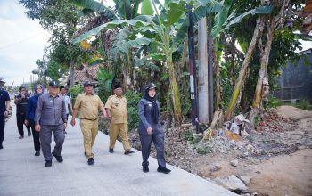 Walikota Eva Dwiana Tinjau Hasil Perbaikan Jalan Wala Kuba di Way Laga