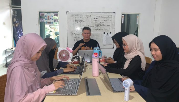 Mahasiswa UIN RIL Asah Menulis Opini dan Berita Berbasis AI di JMSI Lampung