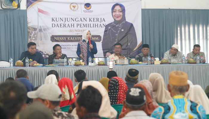 Nessy Kalviya Serap Aspirasi Warga Desa Segala Mider