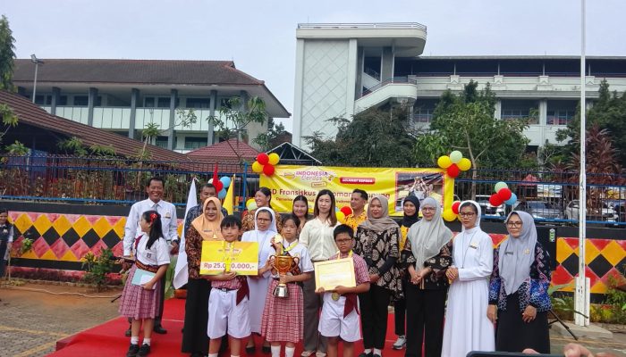 Pemkot Bandar Lampung Apresiasi Tiga Siswa SD Fransiskus 2 Juara 1 DANCOW Indonesia Cerdas‎
