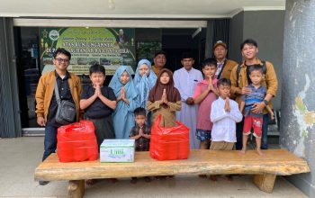 Zitline dan Taring Lampung Gelar Jumat Berkah di Panti Asuhan Ar-Rauf Syahira